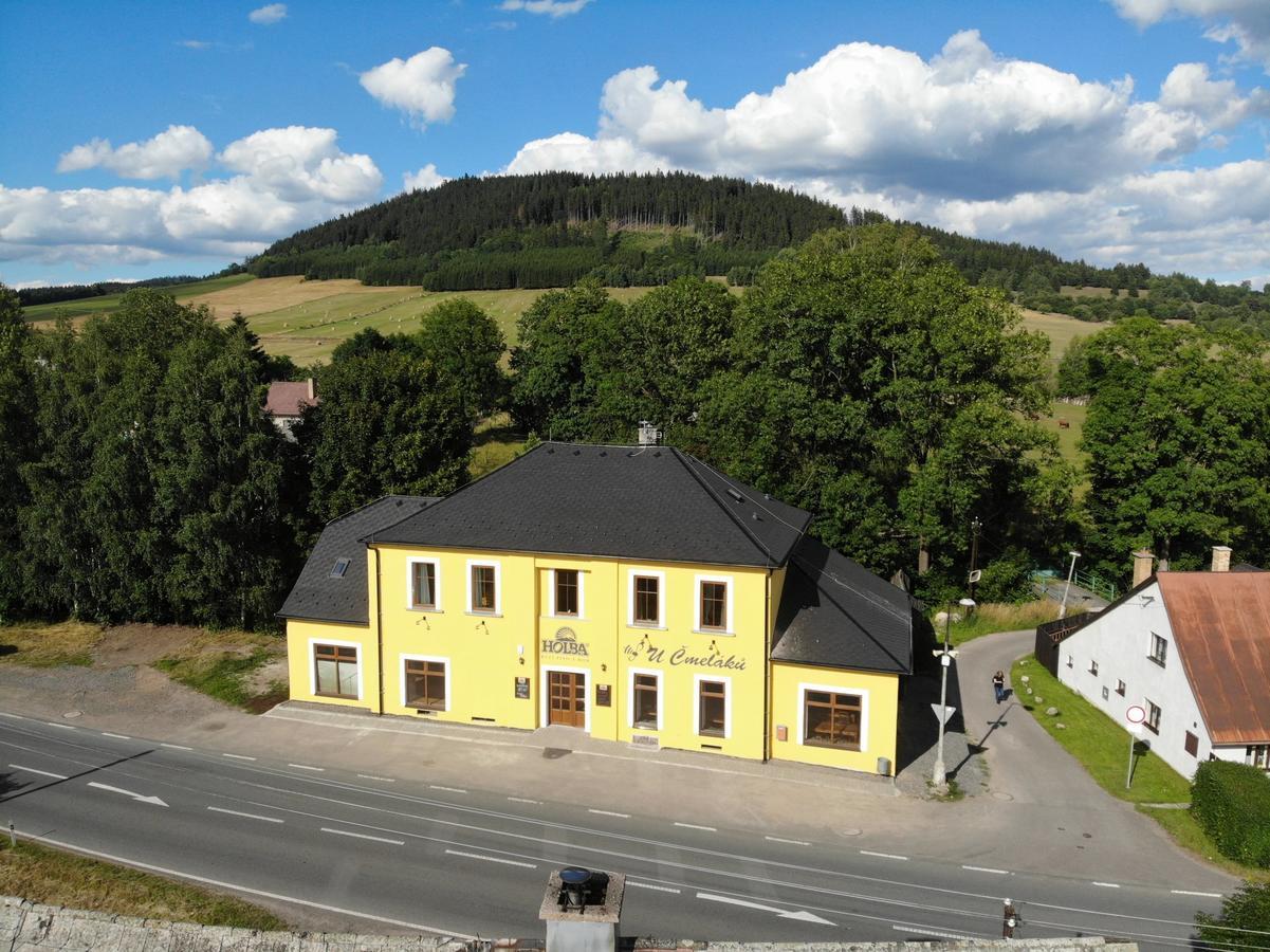U Cmelaku Hotel Červená Voda Exterior foto